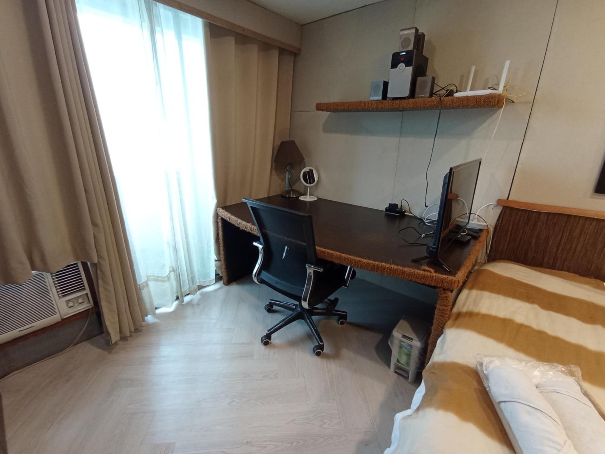 The Staycation - Serviced Rooms Manila Bagian luar foto