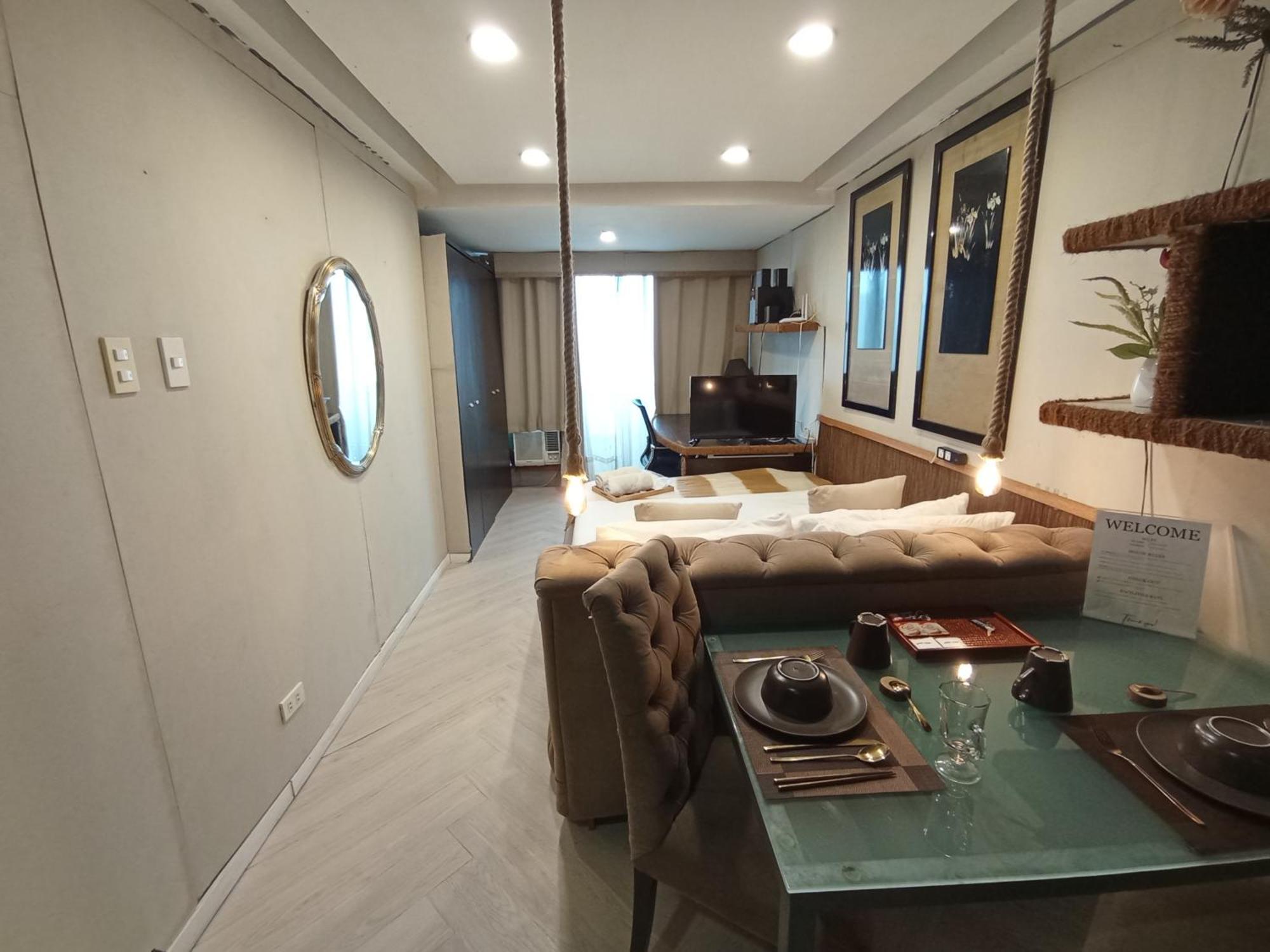 The Staycation - Serviced Rooms Manila Bagian luar foto